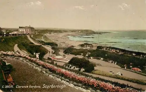 Postcard United Kingdom England Scarborough, North Yorkshire