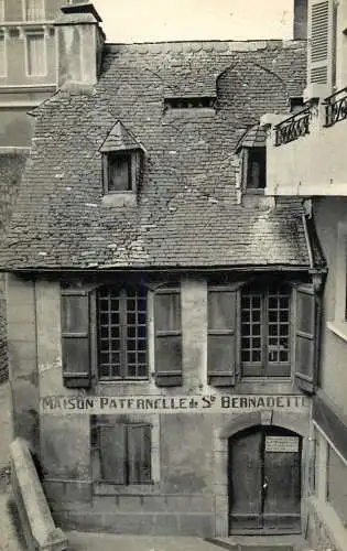Postcard France Lourdes la maison paternelle de Sainte Bernadette