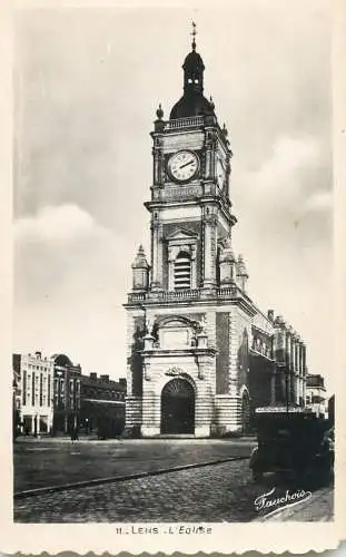 Postcard France Lens l'eglise