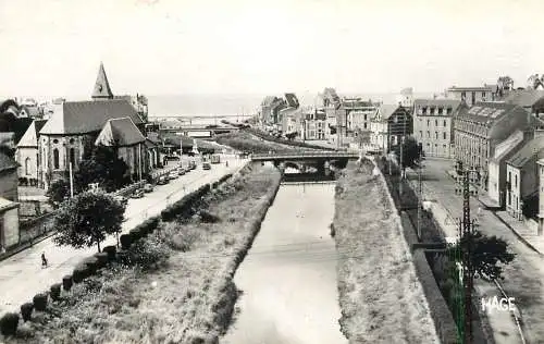 Postcard France Wimereux falaises
