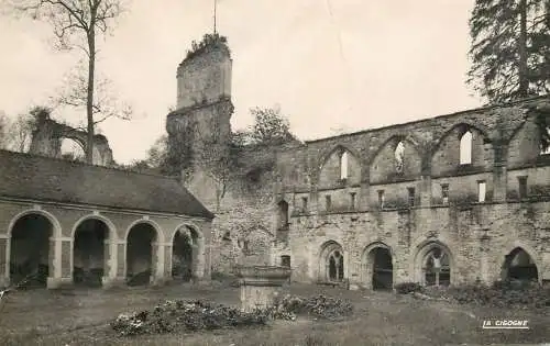 France postcard Eure > Lyons-la-Forêt ruines de l'Abbaye