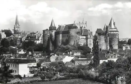 France postcard Ille et Vilaine Vitre le chateau feodal