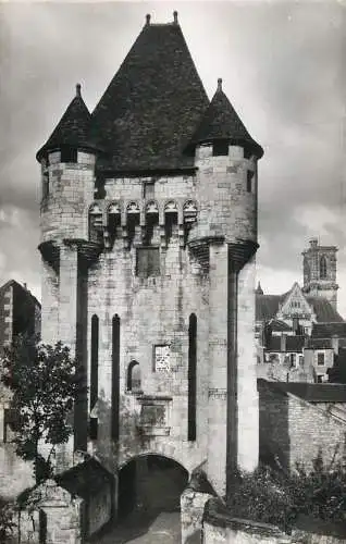 France postcard Nièvre > Nevers la porte du Croux