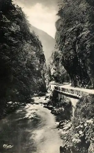 France postcard Isere route de la Grande Chartreuse