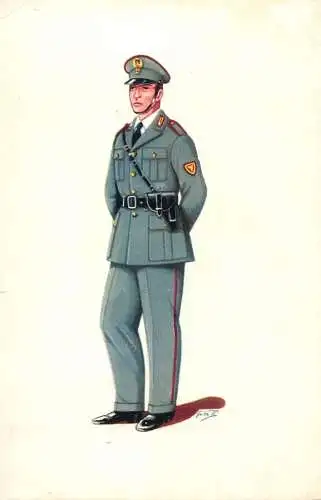 Guardia della ferroviaria in uniforme