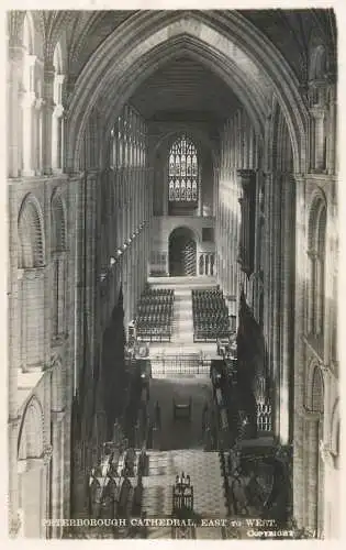 Postcard United Kingdom England Peterborough Cathedral