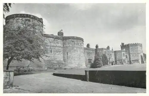 Postcard United Kingdom England Skipton Castle