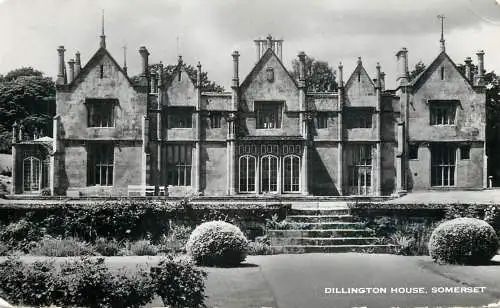 Postcard United Kingdom England Somerset  Dillington house