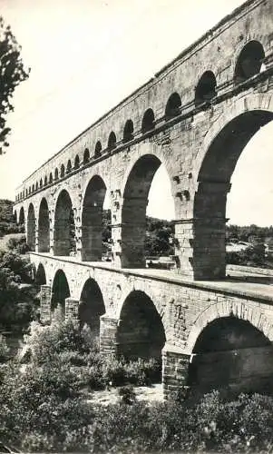 France postcard Le pont du Gard aqueduc romain