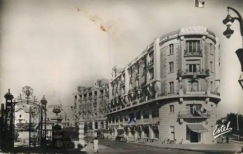 France postcard Biarritz l'hotel Carlton