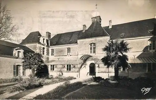 France postcard L. Inf. Bourgneuf en Retz l'hopital