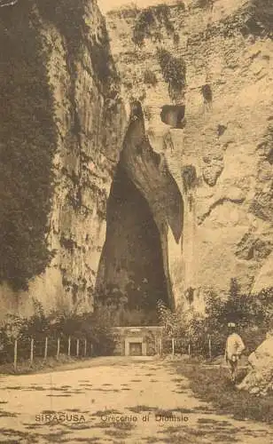 Italia postcard Siracusa Orecchio di Dionisio