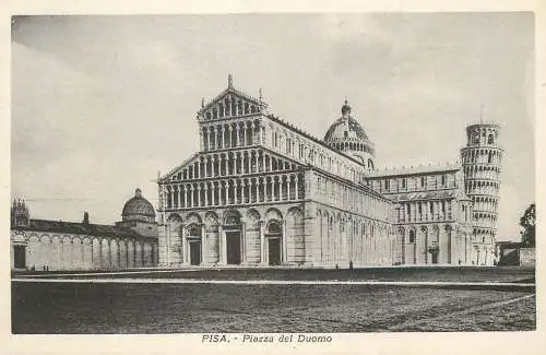 Italia postcard Pisa piazza del Duomo