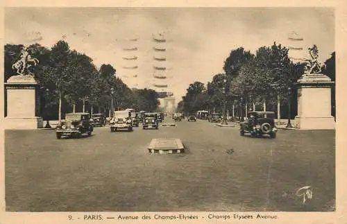 France Paris cpa Avenue des Champs Elysees