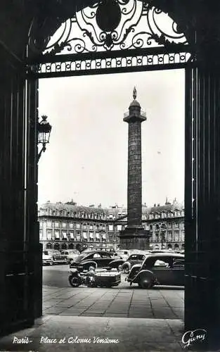 France Paris Place & Colonne Vendome