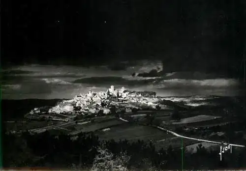 France Vezelay (Yonne) - Foyer de lumiere et de paix