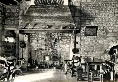 France Vincelottes (Yonne) "Le Cellia" Salle a manger