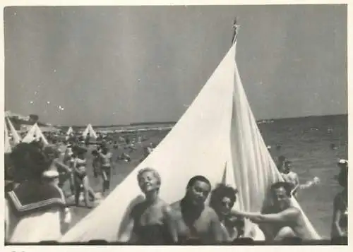 Anonymous persons beach life