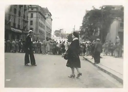 Crowd waiting abside St. George Cathedral to the Royal Family 1947