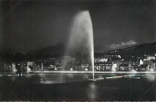 Switzerland postcard Geneve le jet d'eau illumine et le Mont Blanc
