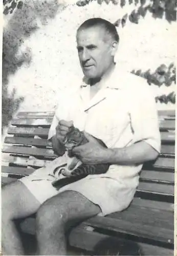 Annonymous persons man with kitty cat pet