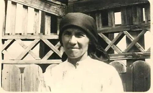 Annonymous person Romania folk type