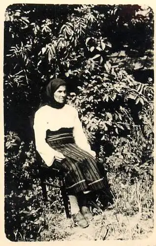 Annonymous person Romania woman folk type