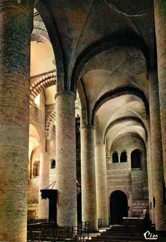France Tournus Eglise St Philibert aspect intérieur