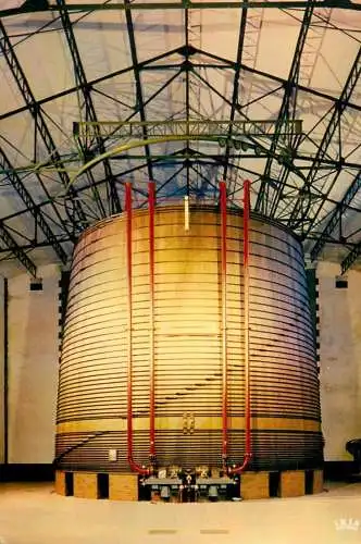 France Roussillon Thuir Etablissements CDC Byrrh - la plus grande cuve du monde