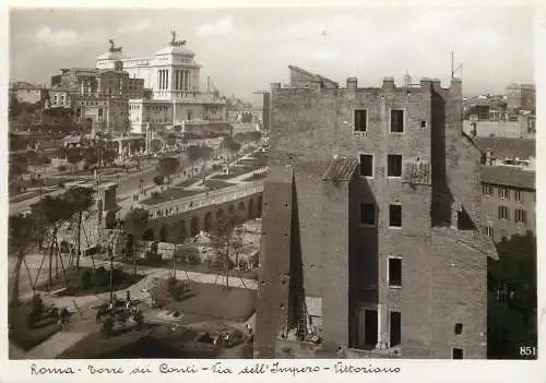Postcard Italy Rome via dell'Impero Vittoriano Altaire della Patria