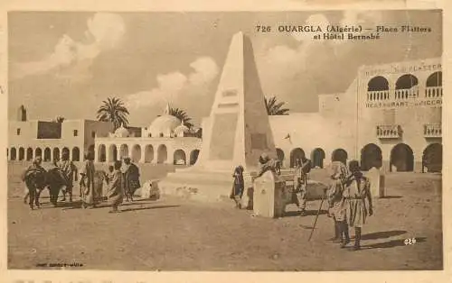 Africa postcard Algeria Ouargla place Flatters et Hotel Bernabe