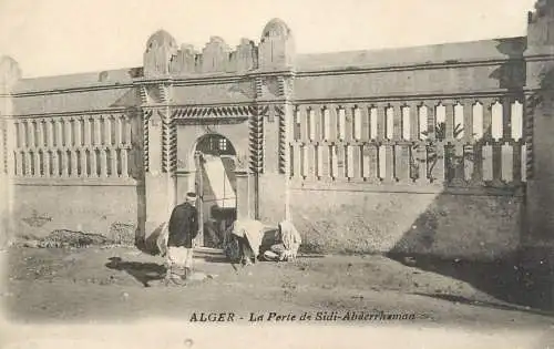 Africa postcard Algeria Algiers la porte de Sidi Abderrhaman