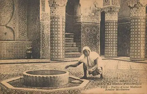 Africa postcard Morocco Fez patio dúne maison arabe moderne