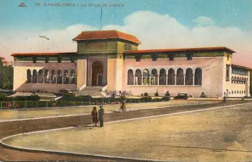 Africa postcard Morocco Casablanca le palais de justice