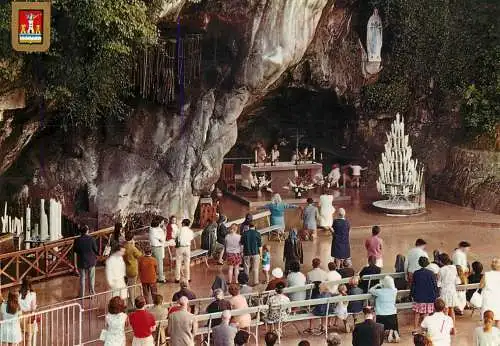 Postcard France Lourdes the miraculous cave grotto