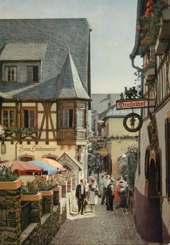 Postcard Germany Rudesheim am Rhein Drosselgasse