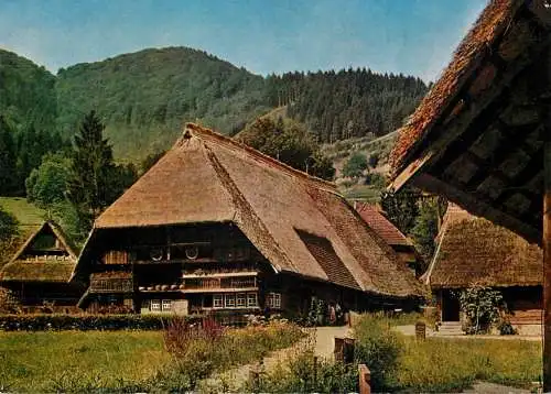 Postcard Germany Schwarzwald Vogtsbauernhof