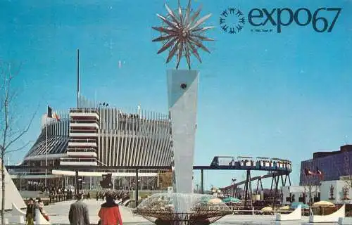 Postcard Canada Montreal Expo 1967 le pavillon de la France