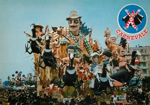 Postcard Italy Toscana Viareggio carnevale La tela di Puccini