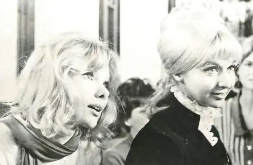 Postcard actors Romania Forsyte Saga Susan Hampshire and Nyrec Dawn Porter