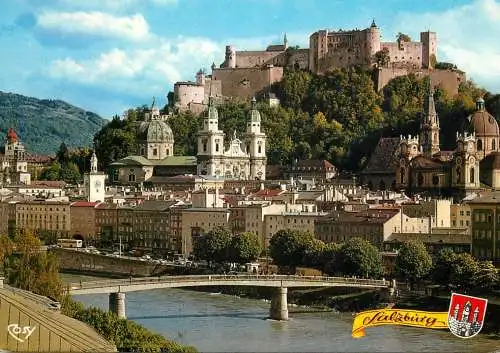 Postcard Austria > Salzburg altstadt mit Salzach und Hohensalzburg