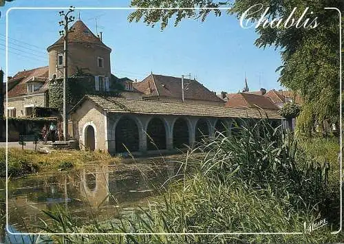 Postcard France Yonne Chablis ancien lavoir