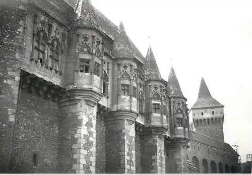 Photo Romania 9 x 12 cm Hunedoara castle facade 1965