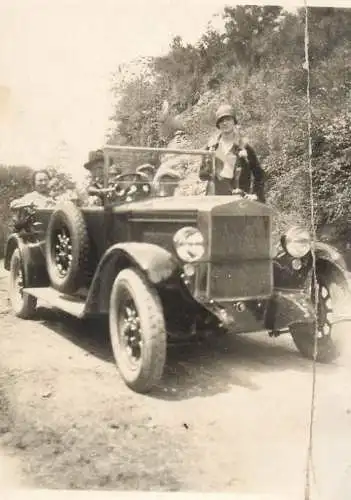 Classic car automobile vintage photo 7 x 10 cm