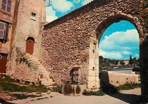 Postcard France Var > Aups Provence porte des Aires 1978