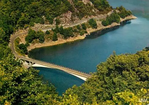 Postcard France Corrèze Neuvic d'Ussel le pont des Ajustants 1973