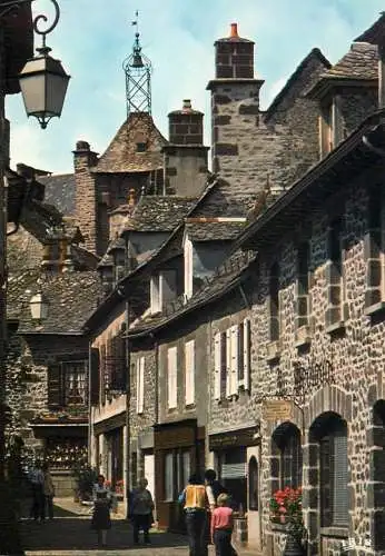 Postcard France Cantal Salers cite medievale