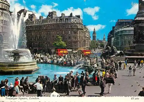 Postcard United Kingdom England London Trafalgar Square