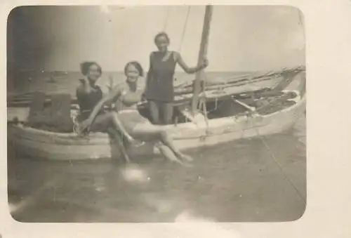 Social history photo friends on a sailboat