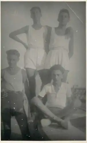 Social history photo young friends in the summer